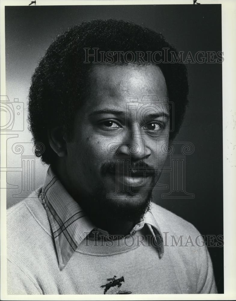 1982 Press Photo Edward Thomas Payne - cvp49384 - Historic Images