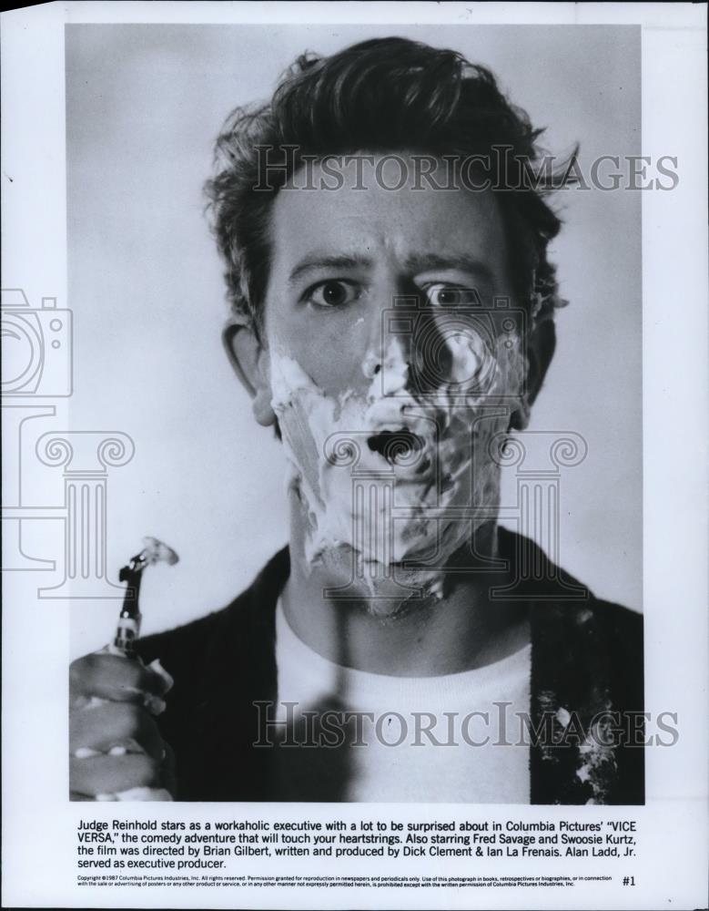 1988 Press Photo Judge Reinhold stars in Vice Versa comedy movie - cvp54062 - Historic Images