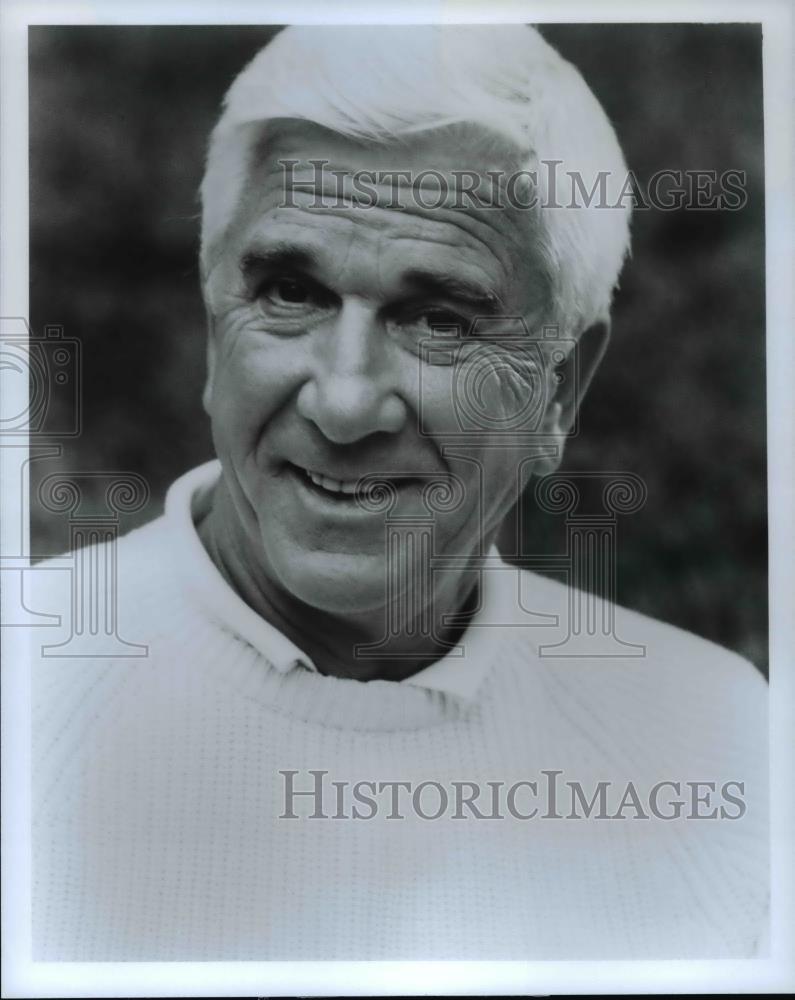 1986 Press Photo Leslie Nielson in Soul Man - cvp70304 - Historic Images