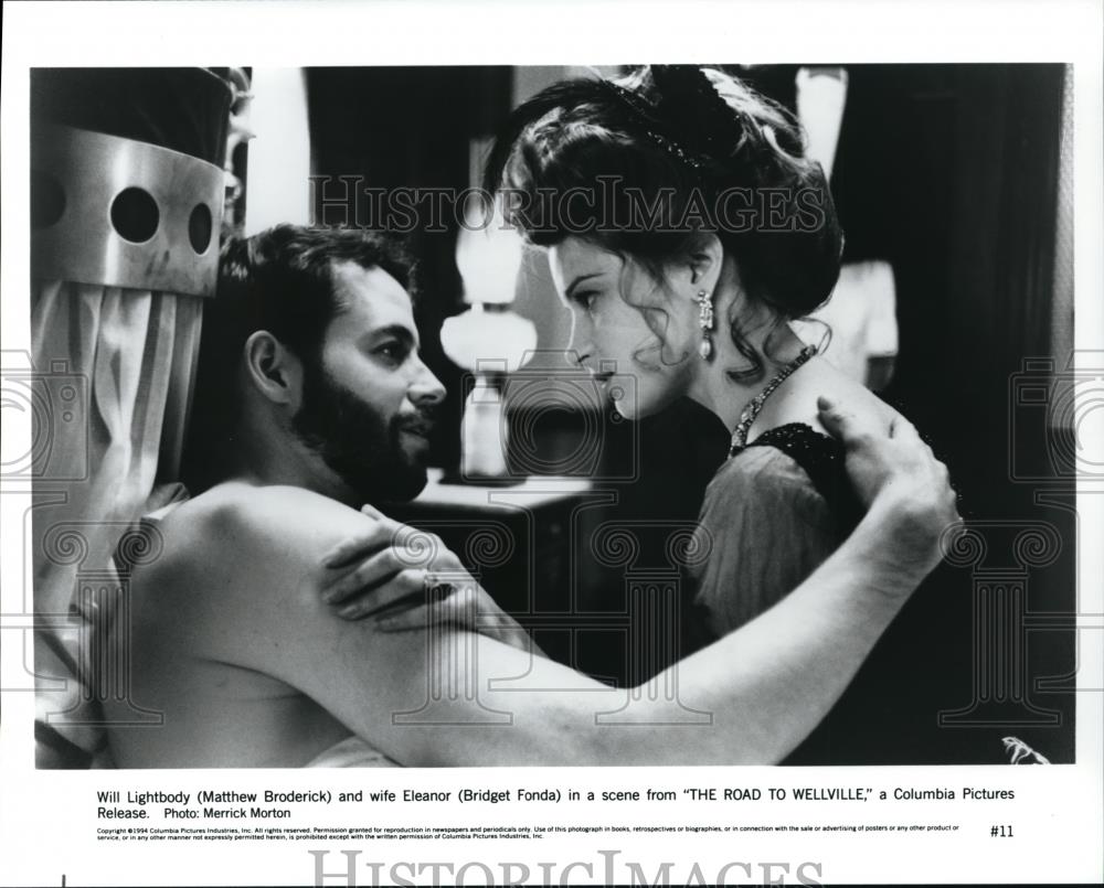 1995 Press Photo Matthew Broderick and Bridget Fonda in The Road to Wellville - Historic Images