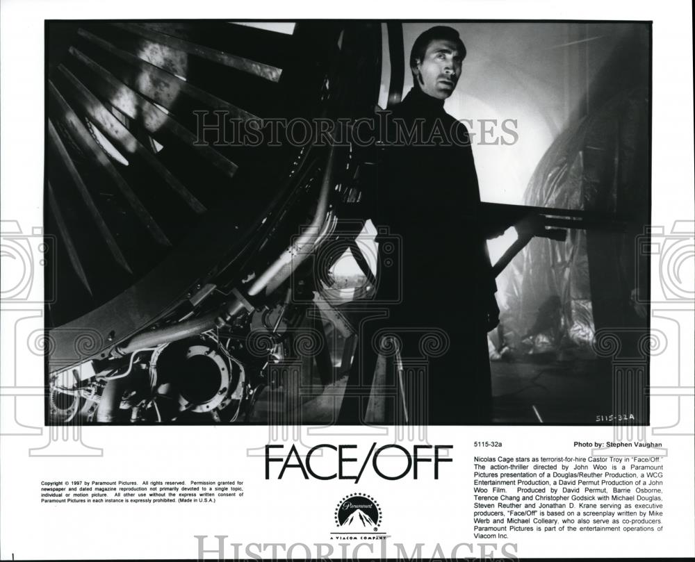1997 Press Photo Nicolas Cage stars as Castor Troy in Face/Off - cvp42933 - Historic Images