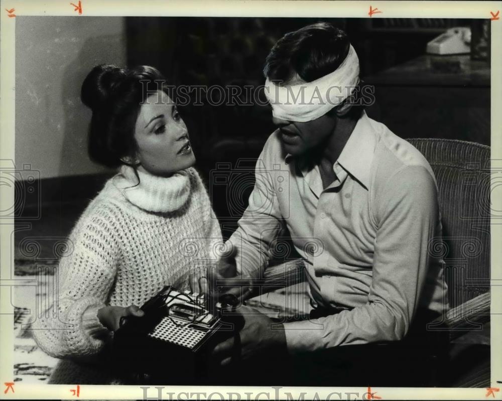 1978 Press Photo Jane Seymour & Cliff Potts in Love's Dark Ride - cvp74989 - Historic Images