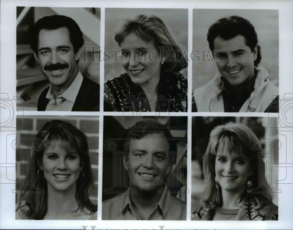 1990 Press Photo TV Program The Bradys - cvp55558 - Historic Images