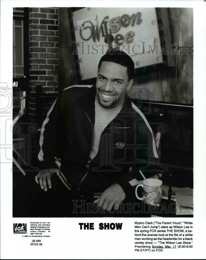 1990 Press Photo Mystro Clark in The Show - cvp69864 - Historic Images