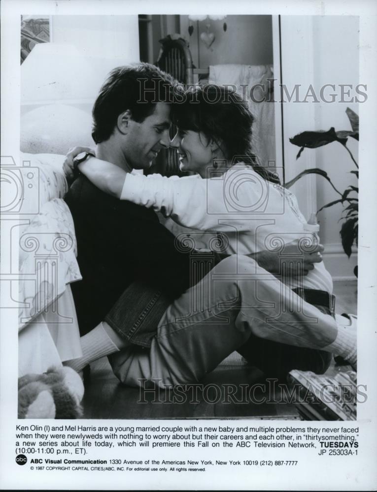 1987 Press Photo Ken Olin Mel Harris Thirty Something - cvp51909 - Historic Images