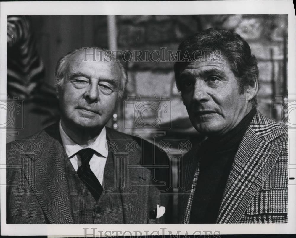 1977 Press Photo John Houseman Gene Barry In Aspen - cvp54313 - Historic Images