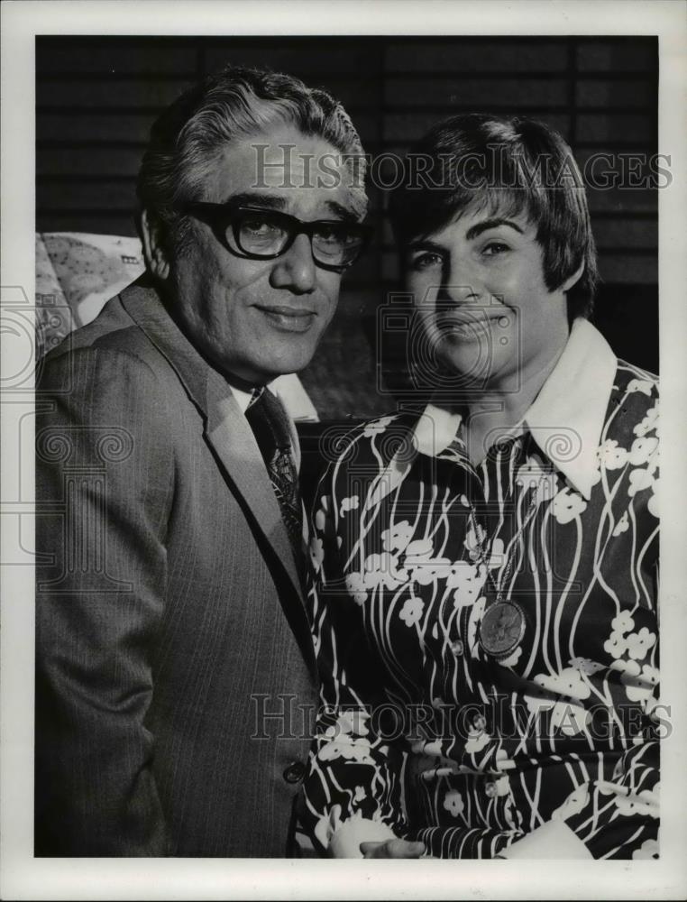 1972 Press Photo Bennet &amp; Frances Kleinman of Cleveland Jewish Community - Historic Images