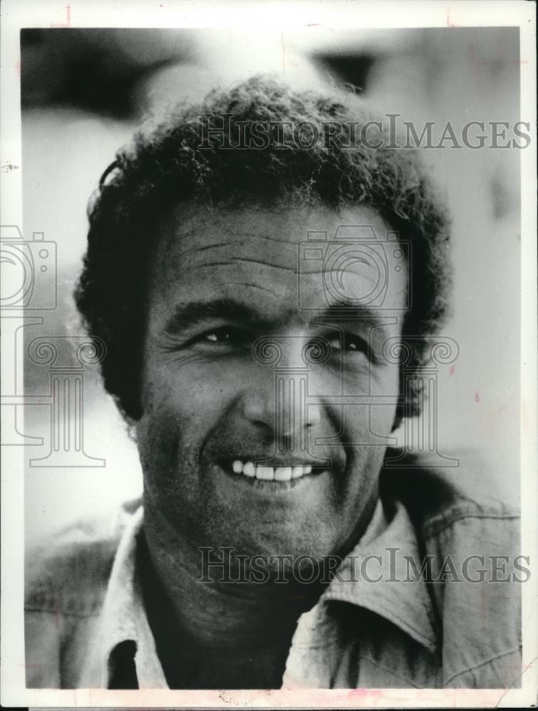1975 Press Photo James Caan stars as Dick Kanipsia in Slither - cvp42043 - Historic Images
