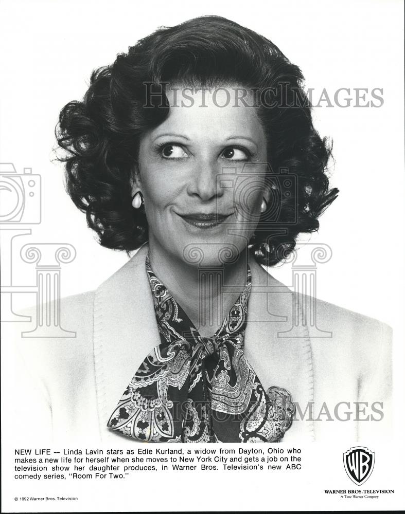 1992 Press Photo Linda Lavin stars as Edie Kurland in Room for Two - cvp68511 - Historic Images