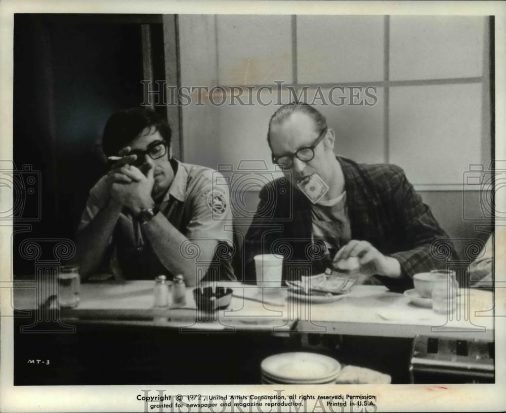 1972 Press Photo Money Talks - Historic Images