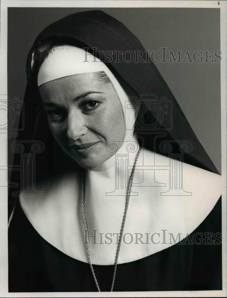 1989 Press Photo Stephanie Beacham on Sister Kate - cvp69376 - Historic Images