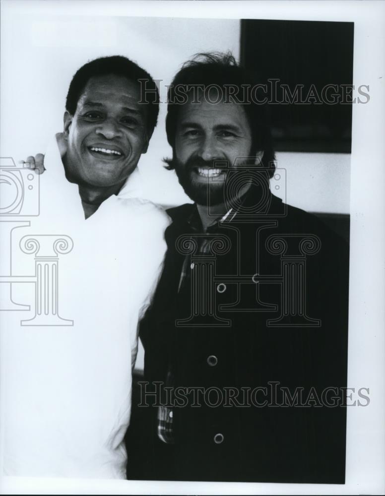 1988 Press Photo Al Jarreau and Henry Mancini co-writers of Skin Deep - Historic Images