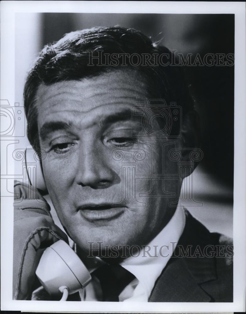 Press Photo Gene Barry in Prescription: Murder - cvp53825 - Historic Images