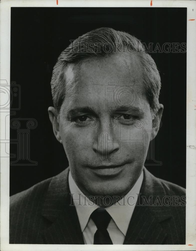 1970 Press Photo Frank Reynolds TV Anchor on ABC News - cvp48320 - Historic Images