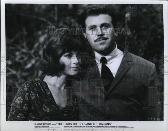 1968 Press Photo Virna Lisi and Gastone Moschin The Birds The Bees The Italians - Historic Images