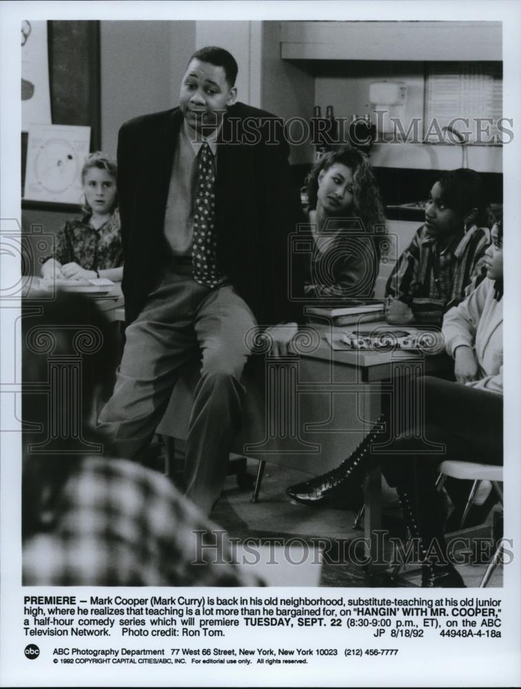 1992 Press Photo Mark Curry in &quot;Hangin&#39; With Mr. Cooper&quot; - cvp57822 - Historic Images