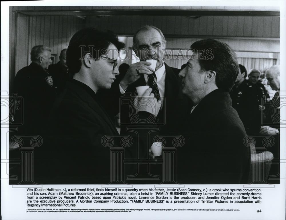 1989 Press Photo Dustin Hoffman Sean Connery Matthew Broderick Family Business - Historic Images