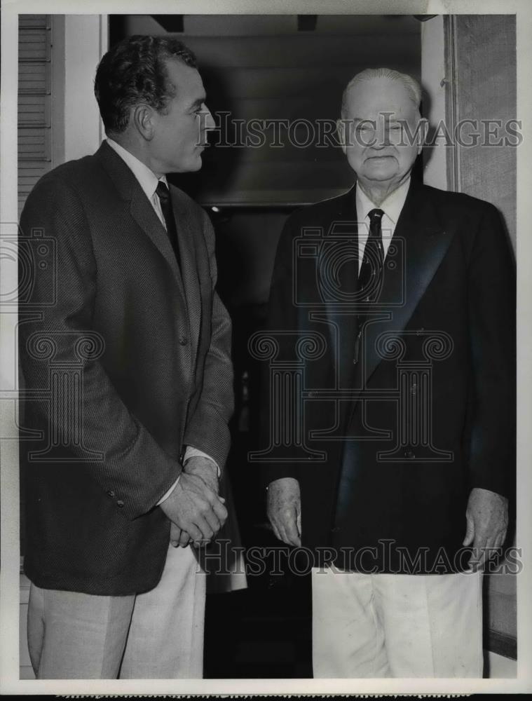 1960 Press Photo Herbert Hoover Charles Collingwood &quot;Person to Person&quot; - Historic Images