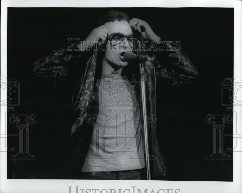 1980 Press Photo Singer Graham Parker - cvp49901 - Historic Images