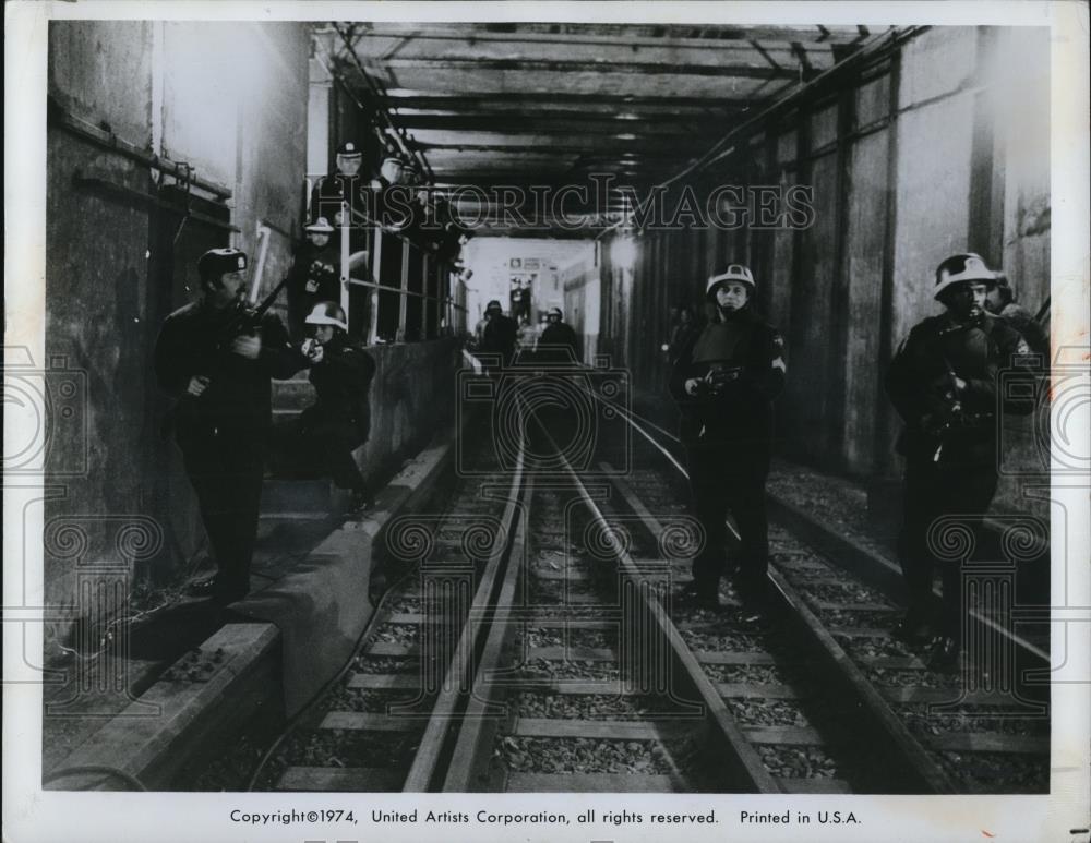 1994 Press Photo The Taking Of The Pelhm 123 - cvp54236 - Historic Images