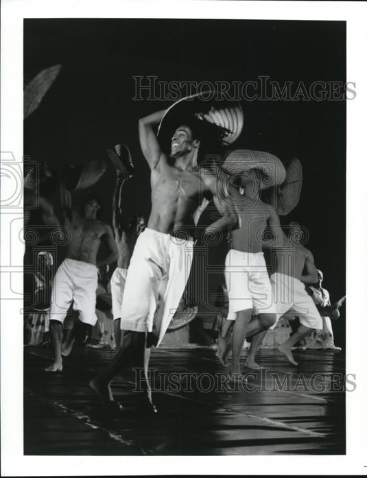 1997 Press Photo Bale' Floclorico da Bahia, Brazilian Dancers. - cva56151 - Historic Images