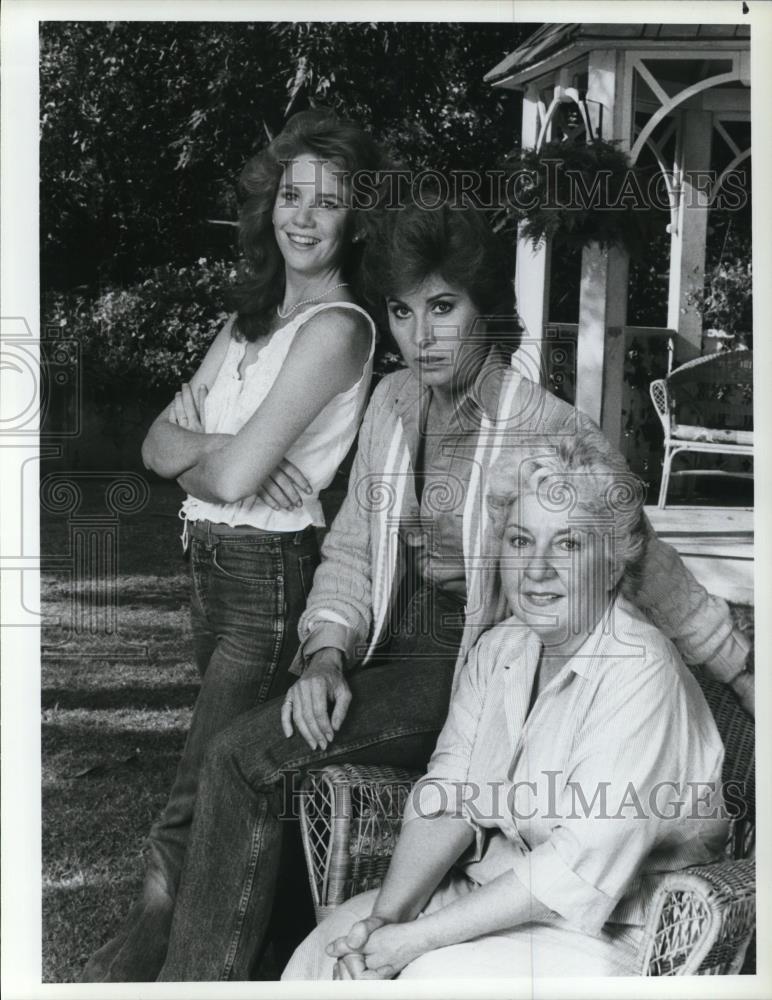 1986 Press Photo Melissa Gilbert Stefanie Powers Maureen Stapleton Family Secret - Historic Images