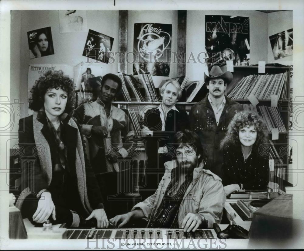 1978 Press Photo Cassie Yates Cleavon Little Martin Mull Eileen Brennan in FM - Historic Images