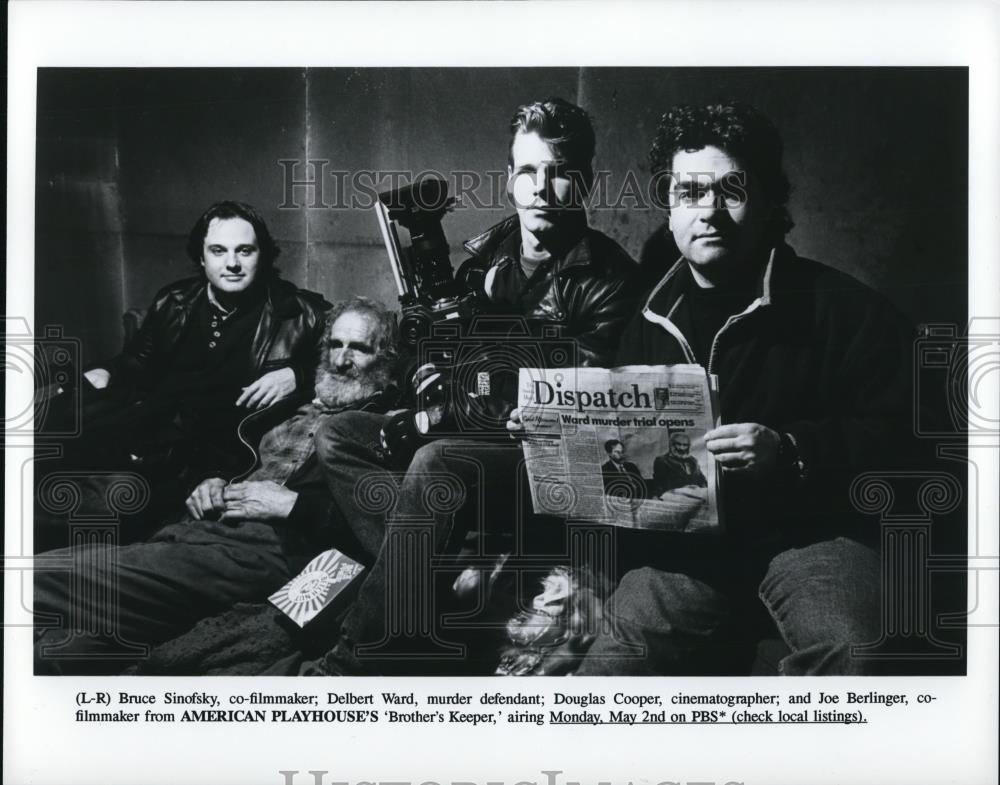 1992 Press Photo Bruce Sinofsky, Delbert Ward & Cast of Brother's Keep ...