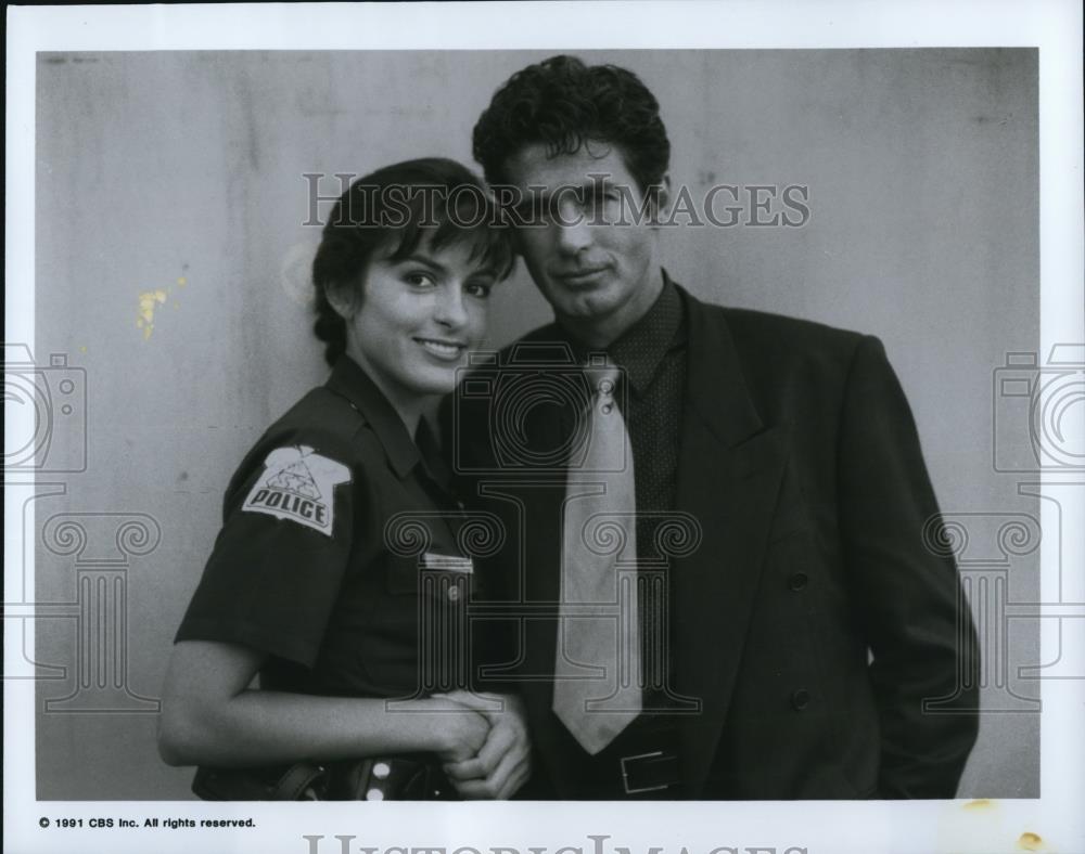 1991 Press Photo Jack Scalia &amp; Mariska Hargitay in Tequila &amp; Bonetti - cvp51049 - Historic Images