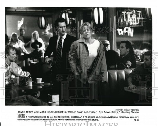 1997 Press Photo Randy Travis and Marg Helgenberger star in Fire Down Below - Historic Images