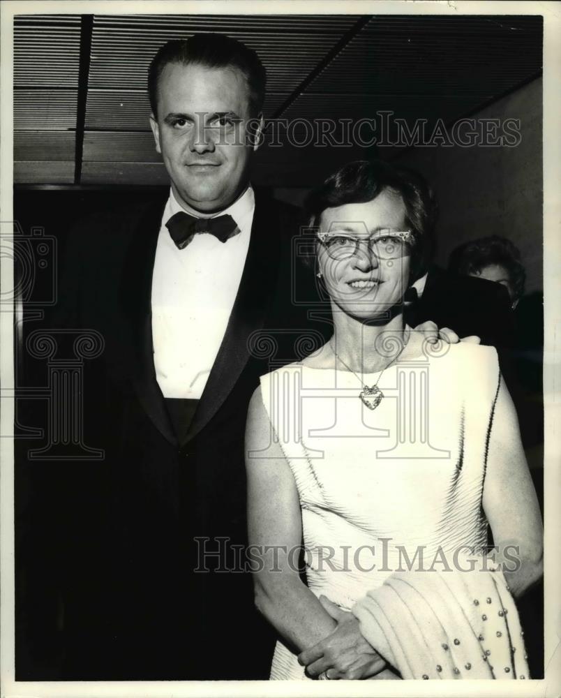 1967 Press Photo Mr &amp; Mrs Jack Schindler at Reception - Historic Images