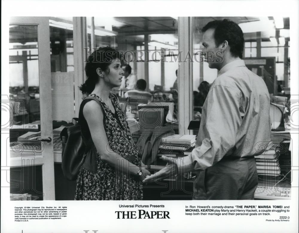 1994 Press Photo Marisa Tomei &amp; Michael Keaton in The Paper - cvp50091 - Historic Images