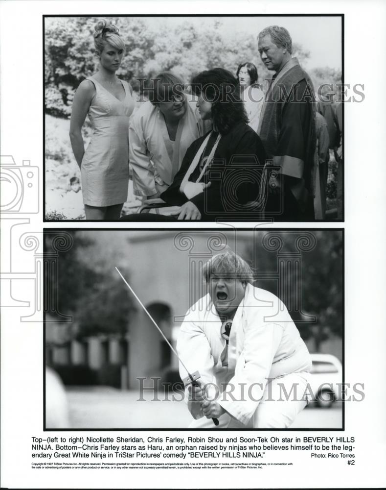 1997 Press Photo Nicollete Sheridan, Robin Sho and Chris Farley in Beverly Hills - Historic Images