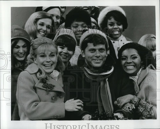 1968 Press Photo The Doodletown Pipers in That's Life - cvp50787 - Historic Images
