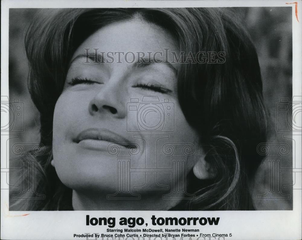 1972 Press Photo Nanette Newman In Long Ago Tomorrow - cvp46414 - Historic Images