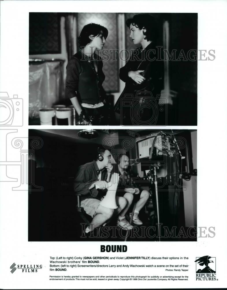 1997 Press Photo Gina Gershon & Jennifer Tilly in Bound - cvp75453 - Historic Images