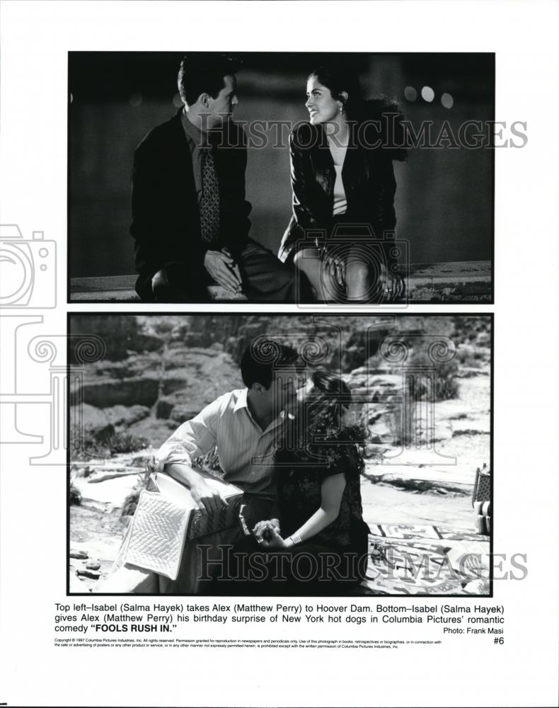 1997 Press Photo Salma Hayek and Matthew Perry star in Fools Rush In - cvp42458 - Historic Images