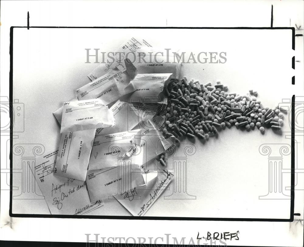 1993 Press Photo The prescribed drugs - Historic Images