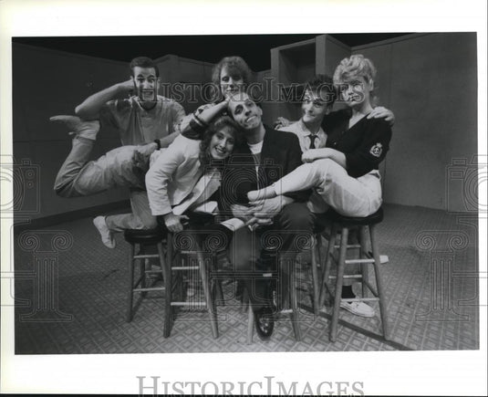 Press Photo Comedians Giant Portions - cva55753 - Historic Images