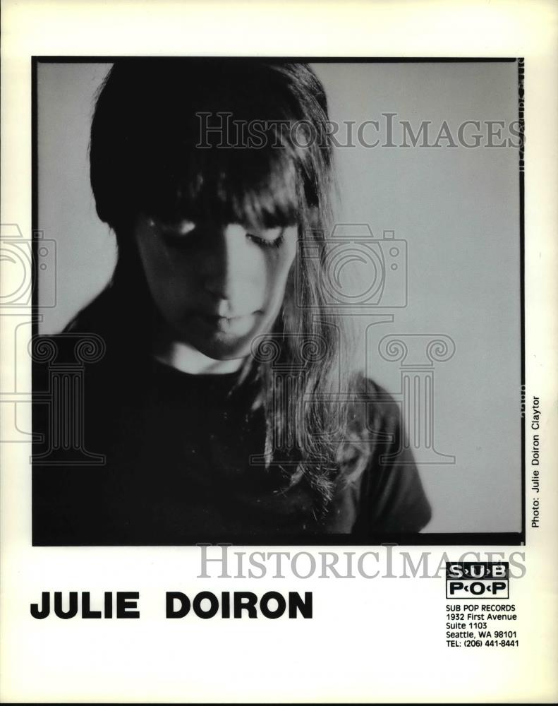 Press Photo Canadian singer-songwriter Julie Doiron - cvp69798 - Historic Images