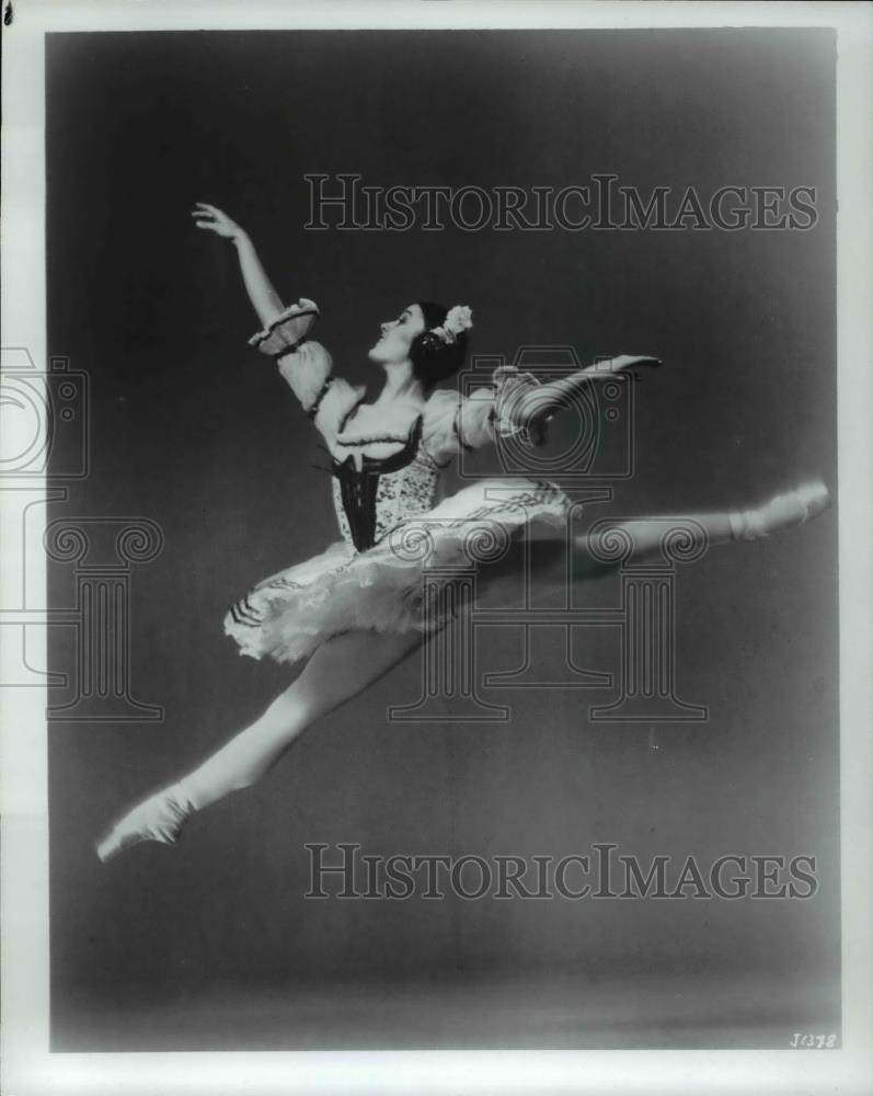 1982 Press Photo Jodie Gates in Coppelia during engagement of Joffrey II Dancers - Historic Images