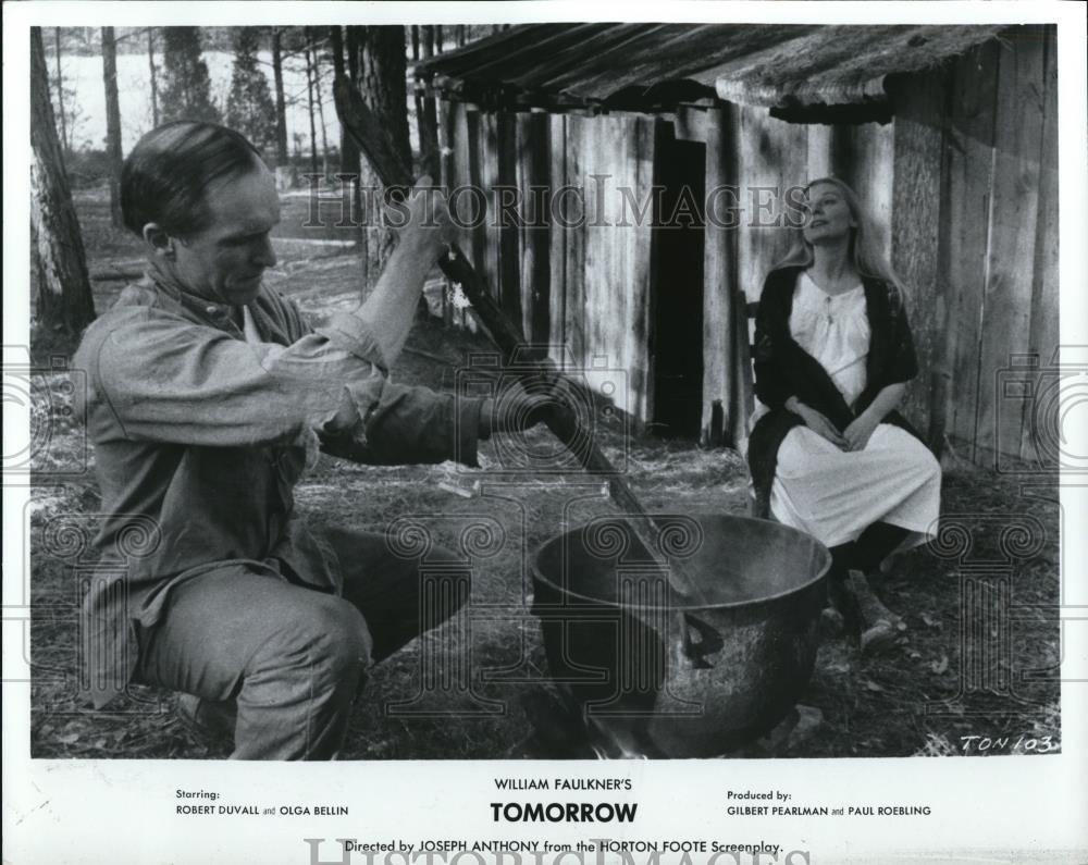 1972 Press Photo Robert DuVall & Olga Bellin in Tomorrow - cvp41618 - Historic Images