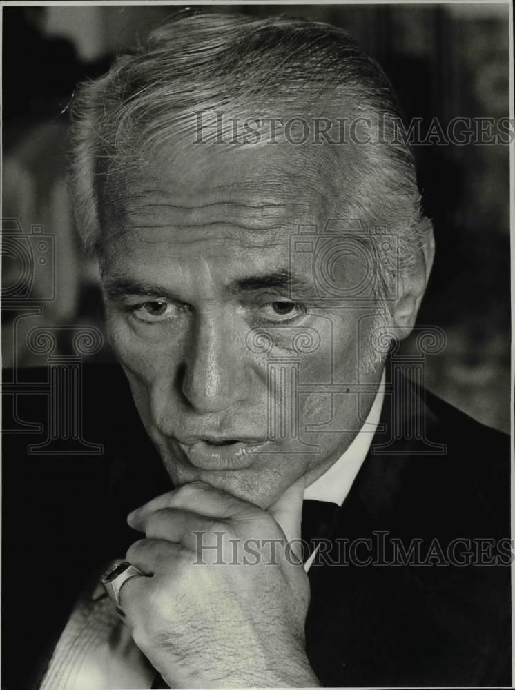 1977 Press Photo Ted Knight in Some Of My Best Friends  - cvp75397 - Historic Images