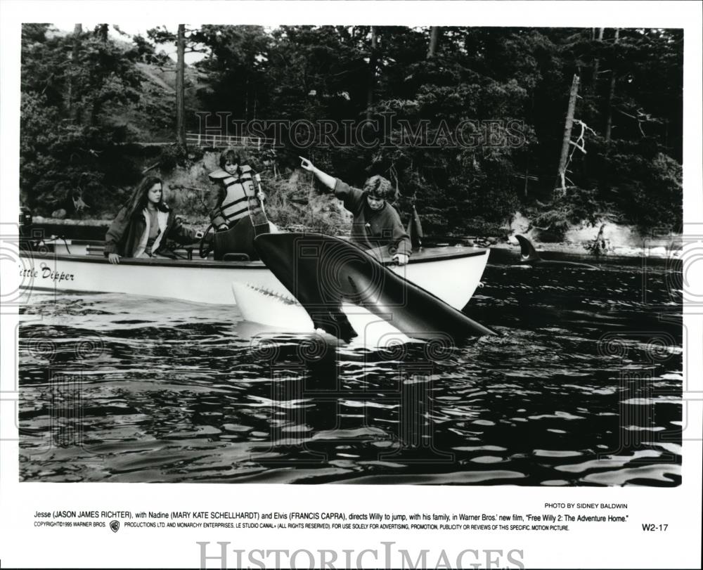 1995 Press Photo Jason James Richter Mary Kate Schellhardt and Francis Capra - Historic Images