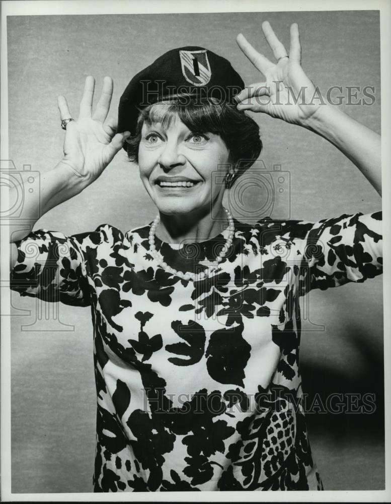 1966 Press Photo Martha Raye American Actress and Comedienne - Historic Images