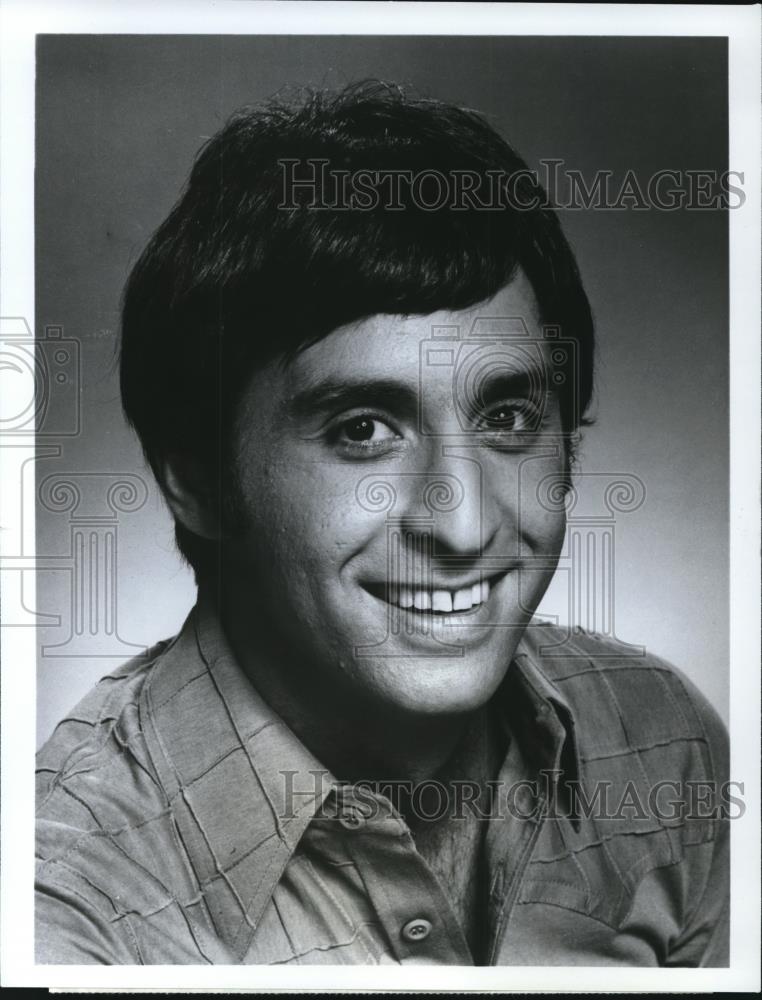 1976 Press Photo Ron Silver in Rhoda - cvp72197 - Historic Images