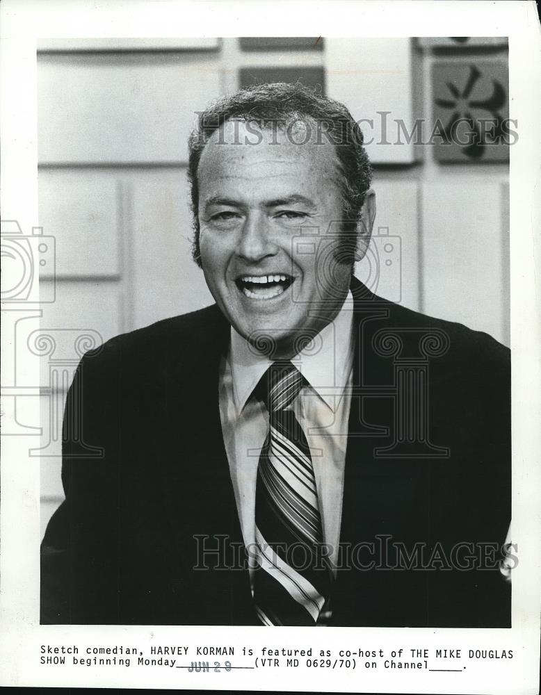 1970 Press Photo Harvey Korman sketch comedian on The Mike Douglas Show - Historic Images