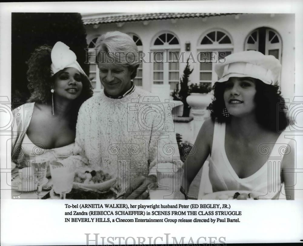 1990 Press Photo Movie Scenes from the Class Struggle in Beverly Hills - Historic Images