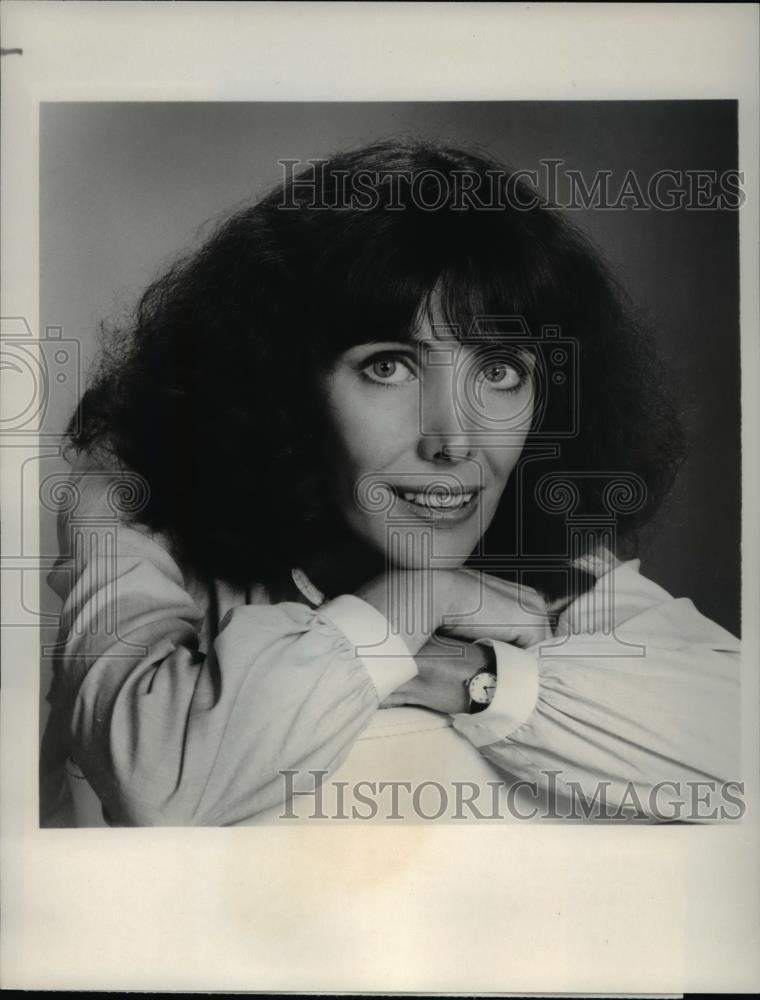 1979 Press Photo Beth Howland on Alice - cvp54839 - Historic Images