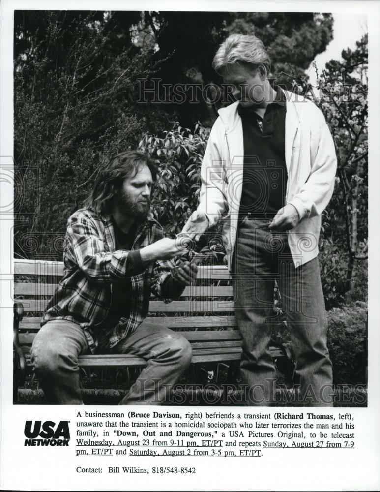 Undated Press Photo Bruce David son & Richard Thomas in Down, Out and Dangerous - Historic Images